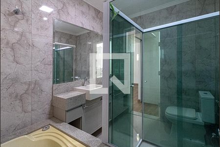 Casa à venda com 260m², 3 quartos e 2 vagasbanheiro na suíte