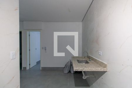 Cozinha de apartamento à venda com 1 quarto, 37m² em Vila Ivone, São Paulo