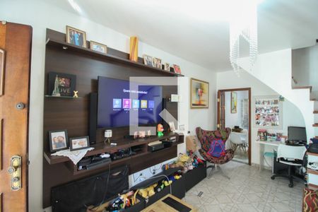 Casa para alugar com 2 quartos, 80m² em Vila Bertioga, São Paulo