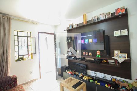 Sala de casa para alugar com 2 quartos, 80m² em Vila Bertioga, São Paulo