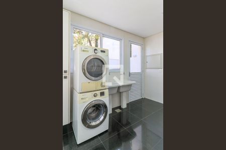 Casa à venda com 608m², 6 quartos e 6 vagasÁrea de Serviço