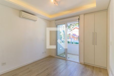 Casa à venda com 608m², 6 quartos e 6 vagasSuíte 2