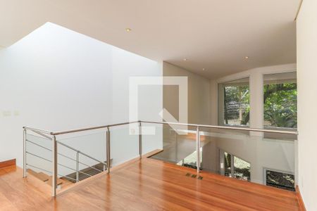 Casa à venda com 608m², 6 quartos e 6 vagasHall Suítes