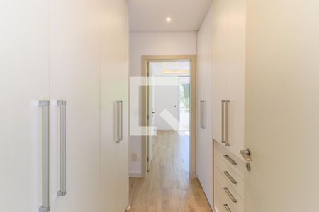 Casa à venda com 608m², 6 quartos e 6 vagasCloset 2 da Suíte 1