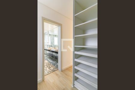 Casa à venda com 608m², 6 quartos e 6 vagasCloset 1 da Suíte 1