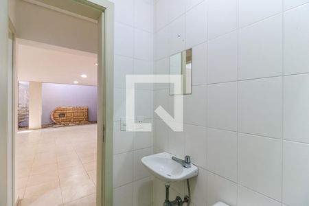 Casa à venda com 608m², 6 quartos e 6 vagasBanheiro de Serviço
