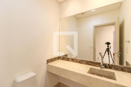 Casa à venda com 608m², 6 quartos e 6 vagasLavabo