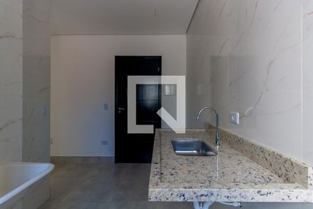 Cozinha de apartamento à venda com 2 quartos, 45m² em Vila Ivone, São Paulo
