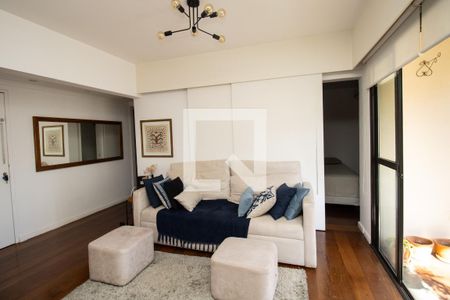 Sala, estar  de apartamento à venda com 4 quartos, 127m² em Indianópolis, São Paulo