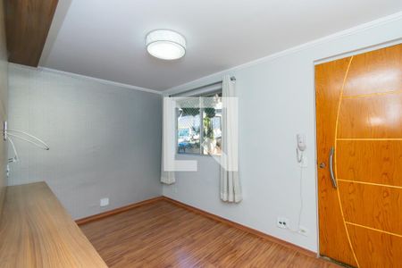 Apartamento para alugar com 43m², 2 quartos e 1 vaga Apartamento para alugar com 43m², 2 quartos e 1 vagaSala