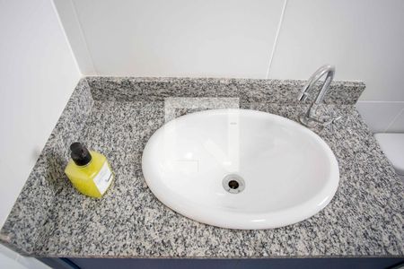 Banheiro de apartamento para alugar com 2 quartos, 44m² em Centro, Diadema