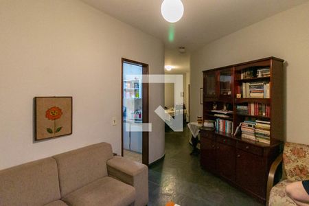 Apartamento à venda com 3 quartos, 95m² em Grajaú, Belo Horizonte
