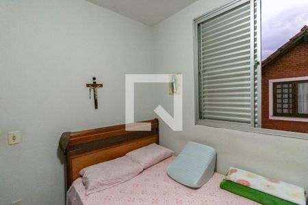 Quarto de apartamento à venda com 3 quartos, 95m² em Grajaú, Belo Horizonte