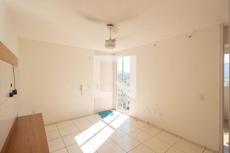 Sala de apartamento para alugar com 2 quartos, 42m² em Campo Grande, Rio de Janeiro