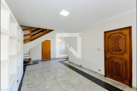Sala de casa à venda com 3 quartos, 207m² em Vila Galvão, Guarulhos