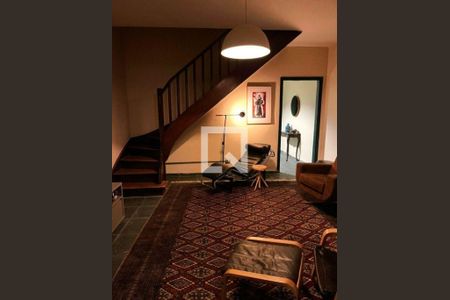 Casa à venda com 2 quartos, 110m² em Vila Clementino, São Paulo