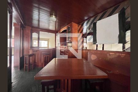 Apartamento à venda com 4 quartos, 671m² em Cambuí, Campinas