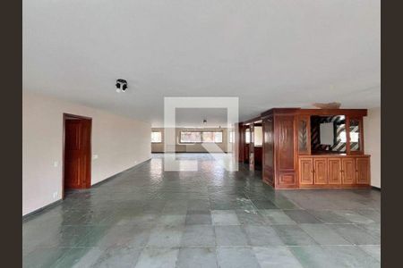 Apartamento à venda com 4 quartos, 671m² em Cambuí, Campinas