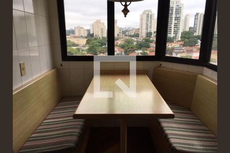 Apartamento à venda com 3 quartos, 126m² em Santo Amaro, São Paulo