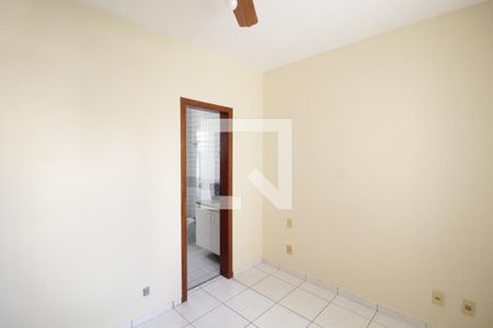 Quarto 1 - Suíte de apartamento para alugar com 2 quartos, 62m² em Patrimônio, Uberlândia