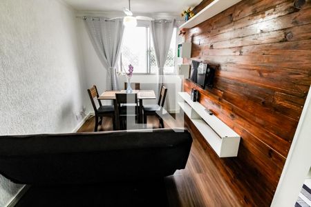 Sala de apartamento para alugar com 2 quartos, 49m² em Jardim Paris, São Paulo