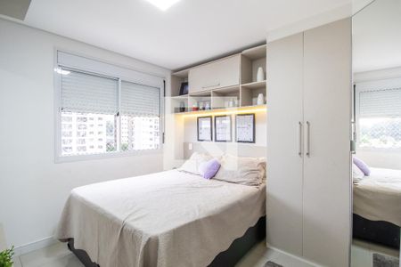 Suíte de apartamento à venda com 2 quartos, 70m² em Continental, Osasco