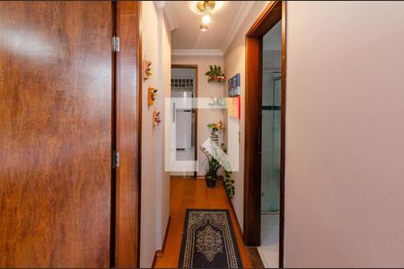 Apartamento à venda com 85m², 2 quartos e 1 vagaCorredor