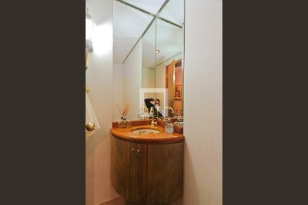 Lavabo de apartamento para alugar com 6 quartos, 450m² em Santana, São Paulo