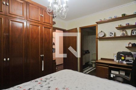 Apartamento à venda com 450m², 6 quartos e 6 vagas Apartamento à venda com 450m², 6 quartos e 6 vagasSuíte 2