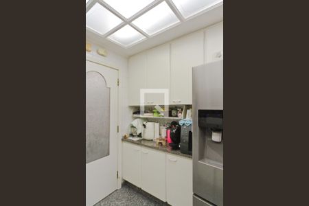 Apartamento à venda com 450m², 6 quartos e 6 vagas Apartamento à venda com 450m², 6 quartos e 6 vagasCozinha