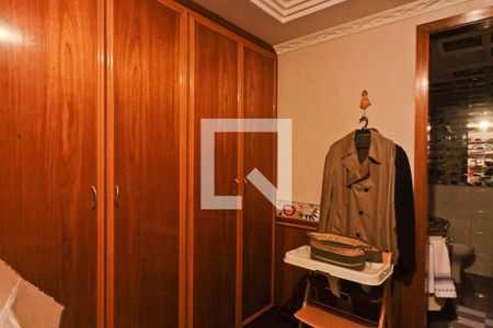 Apartamento à venda com 450m², 6 quartos e 6 vagas Apartamento à venda com 450m², 6 quartos e 6 vagasSuíte 1