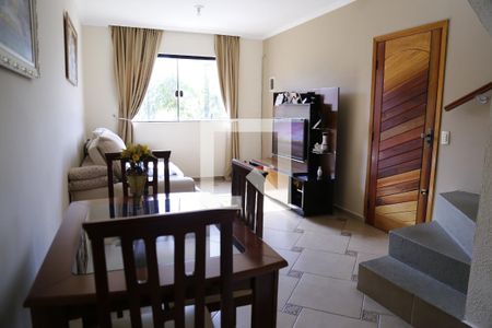 Sala de casa à venda com 3 quartos, 160m² em Jardim Santo Elias, São Paulo