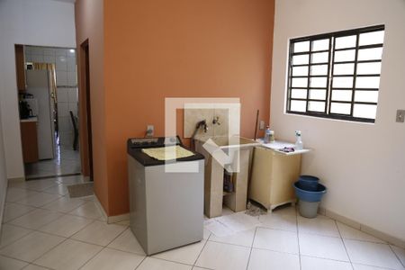 Casa à venda com 160m², 3 quartos e 3 vagasÁrea de Serviço
