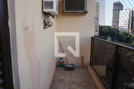 Apartamento à venda com 78m², 2 quartos e 2 vagasVaranda