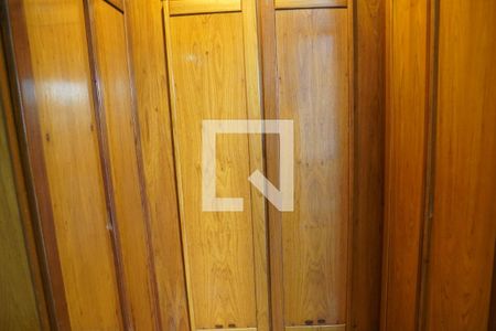 Apartamento à venda com 78m², 2 quartos e 2 vagasCloset