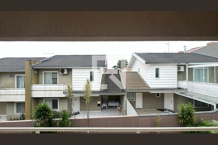 Varanda de casa de condomínio para alugar com 3 quartos, 130m² em São Braz, Curitiba