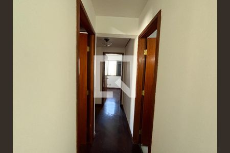 Corredor  de apartamento para alugar com 3 quartos, 184m² em Vila da Saúde, São Paulo
