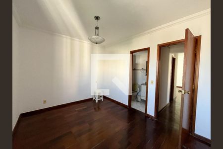 Suite de apartamento para alugar com 3 quartos, 100m² em Saúde, São Paulo