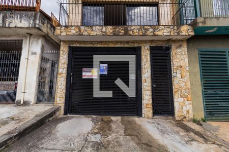 Casa para alugar com 210m², 2 quartos e sem vagaFachada