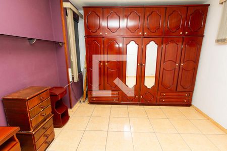 Casa para alugar com 210m², 2 quartos e sem vagaQuarto 2