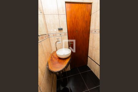 Casa para alugar com 210m², 2 quartos e sem vagaBanheiro