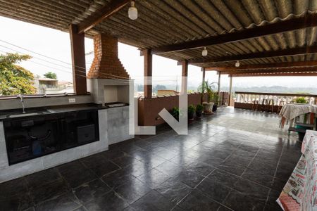 Casa para alugar com 210m², 2 quartos e sem vagaQuintal - churrasqueira