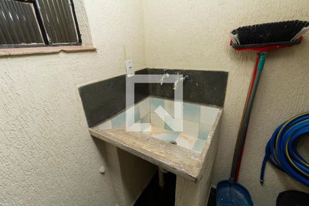 Casa para alugar com 210m², 2 quartos e sem vagaÁrea de Serviço