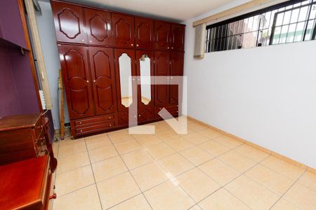 Casa para alugar com 210m², 2 quartos e sem vagaQuarto 2