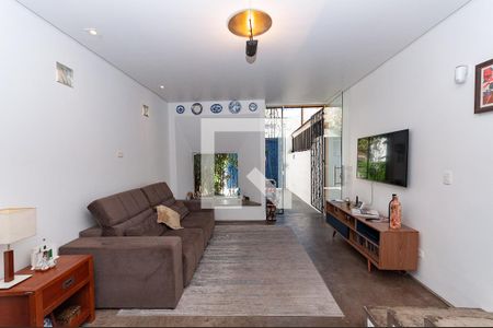 Sala de casa à venda com 2 quartos, 122m² em Água Branca, São Paulo