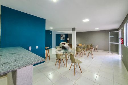 Apartamento para alugar com 37m², 2 quartos e sem vaga Apartamento para alugar com 37m², 2 quartos e sem vagaÁrea comum - Salão de festas