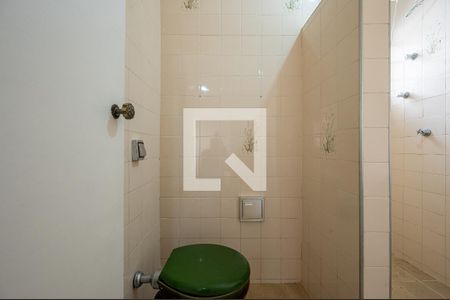 Casa para alugar com 2000m², 3 quartos e 4 vagas Casa para alugar com 2000m², 3 quartos e 4 vagasBanheiro da Suíte 2