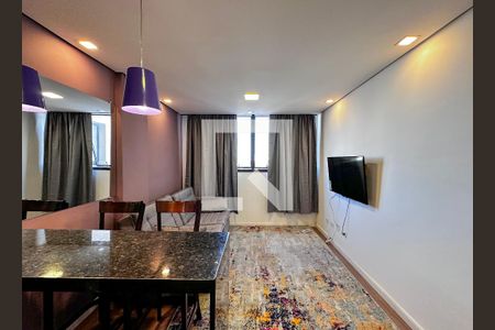 Sala de apartamento para alugar com 1 quarto, 35m² em Santo Amaro, São Paulo