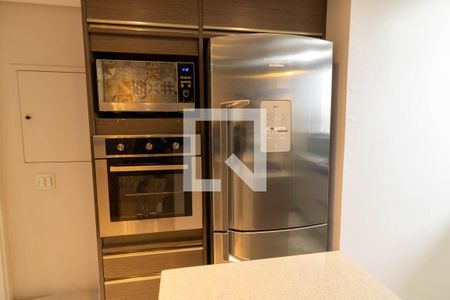 Casa à venda com 291m², 2 quartos e 3 vagas Casa à venda com 291m², 2 quartos e 3 vagasCozinha