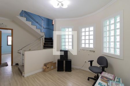 Sala Intima de casa à venda com 3 quartos, 185m² em Jardim Bom Clima, Guarulhos